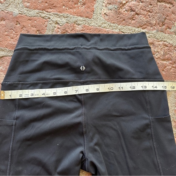 Tavi 7/8 Tie Waist Pocket Tight Leggings Yoga Pants Black Size Large - Picture 15 of 16